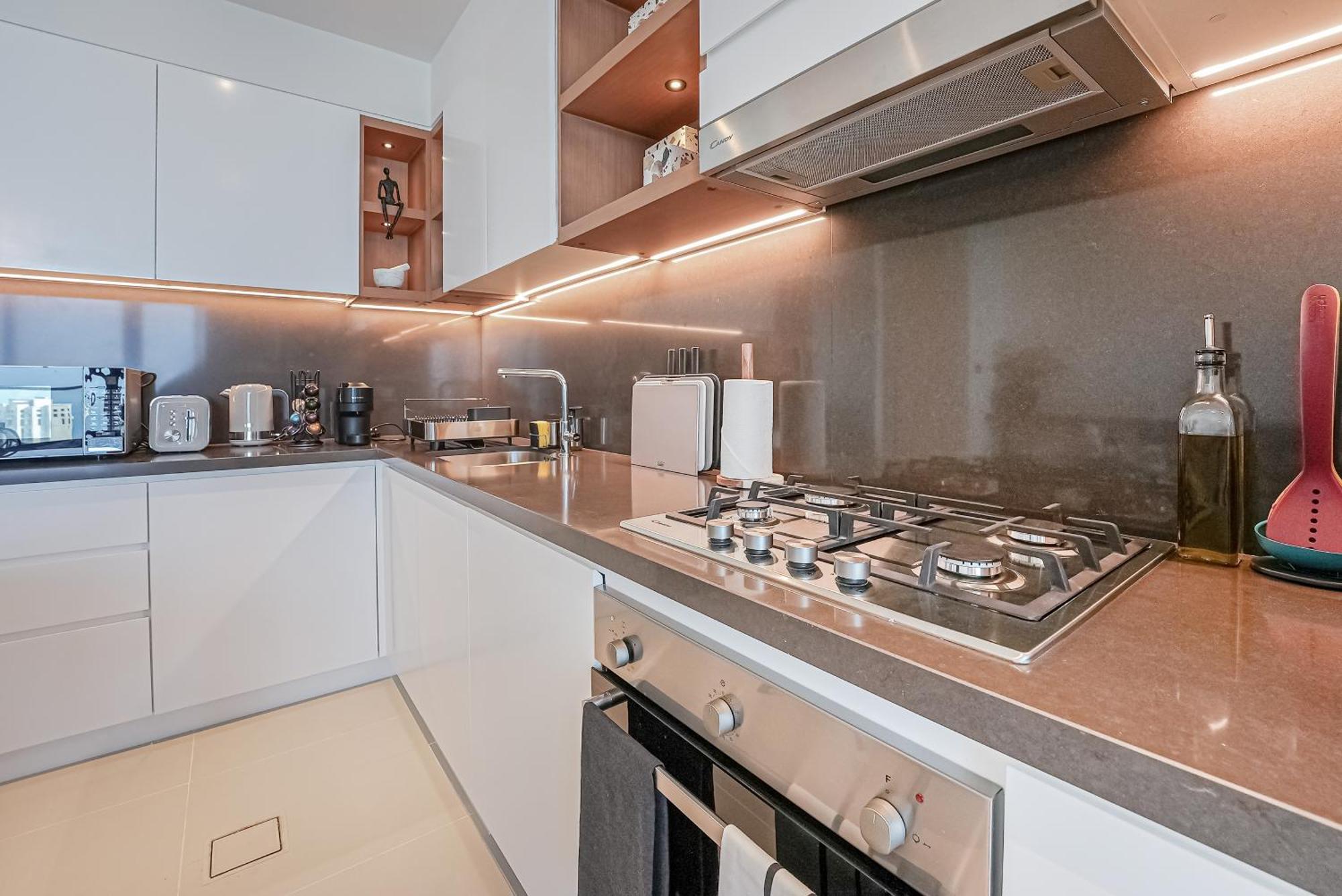 Modern 2Br High Floor Haven In Vida Dubai Marina Lägenhet Exteriör bild