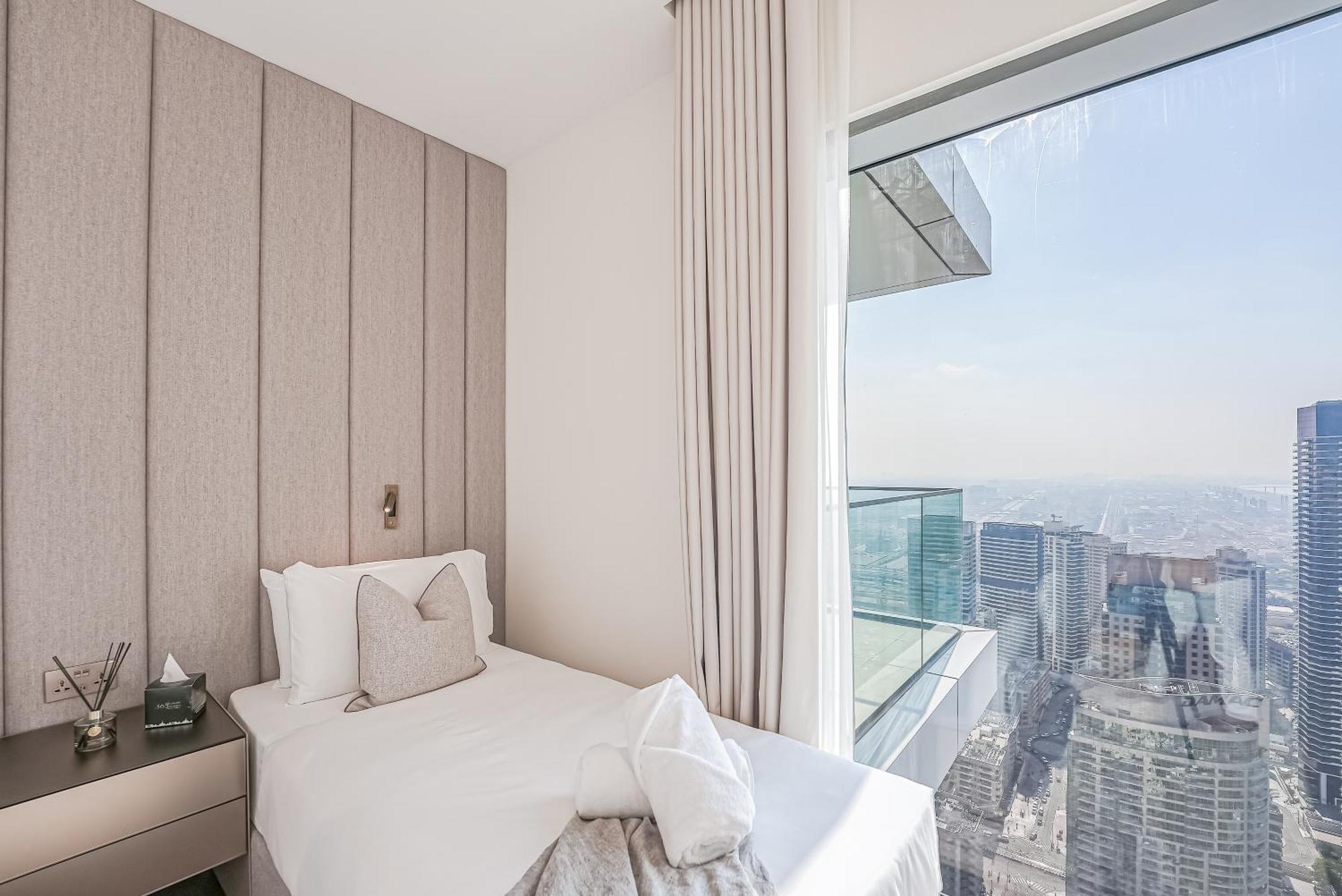 Modern 2Br High Floor Haven In Vida Dubai Marina Lägenhet Exteriör bild